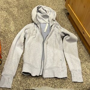 LIKE NEW LULULEMON SCUBA WITH HOOD